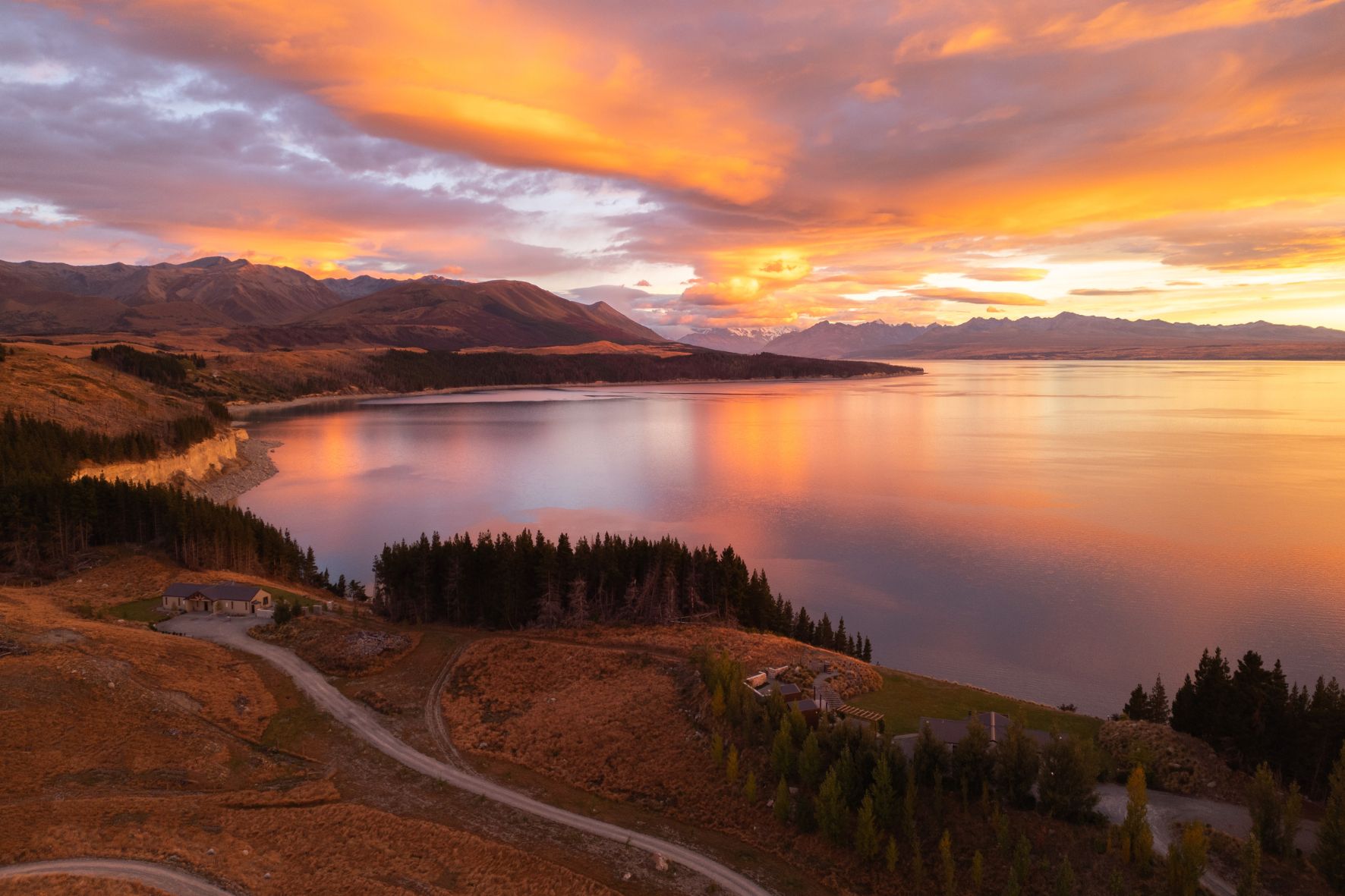 Luxury Autumn & Spring Retreat in the Mackenzie Region